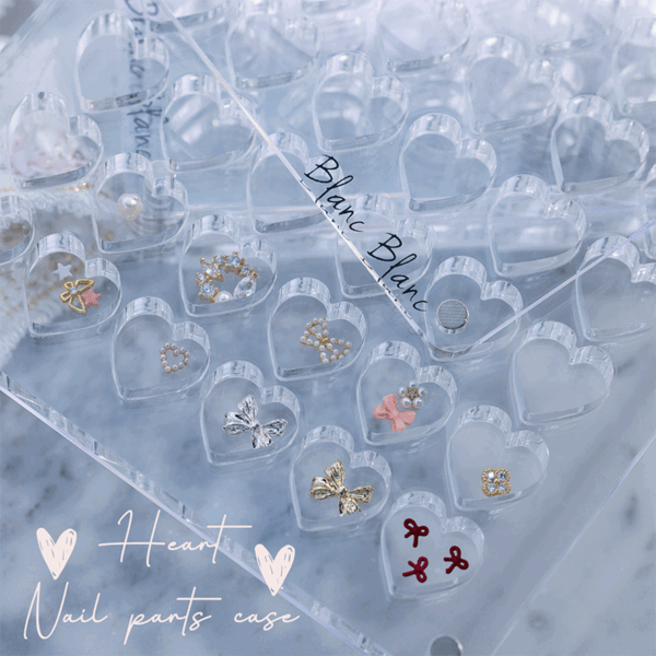 BLANC BLANC Heart nail charm case