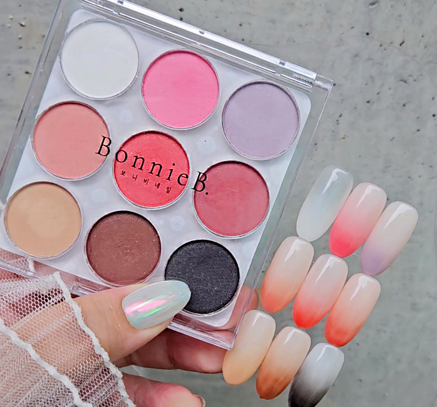 BONNIEBEE PINK Gradation palette - Aura/ombre/marble
