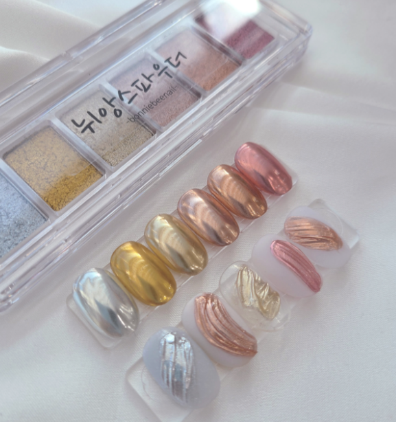 BONNIEBEE Metal nuance chrome powder palette