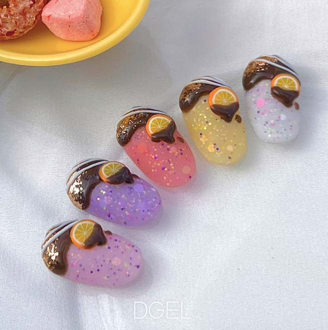 DGEL Love Crunch 8pc collection (14 FREE)