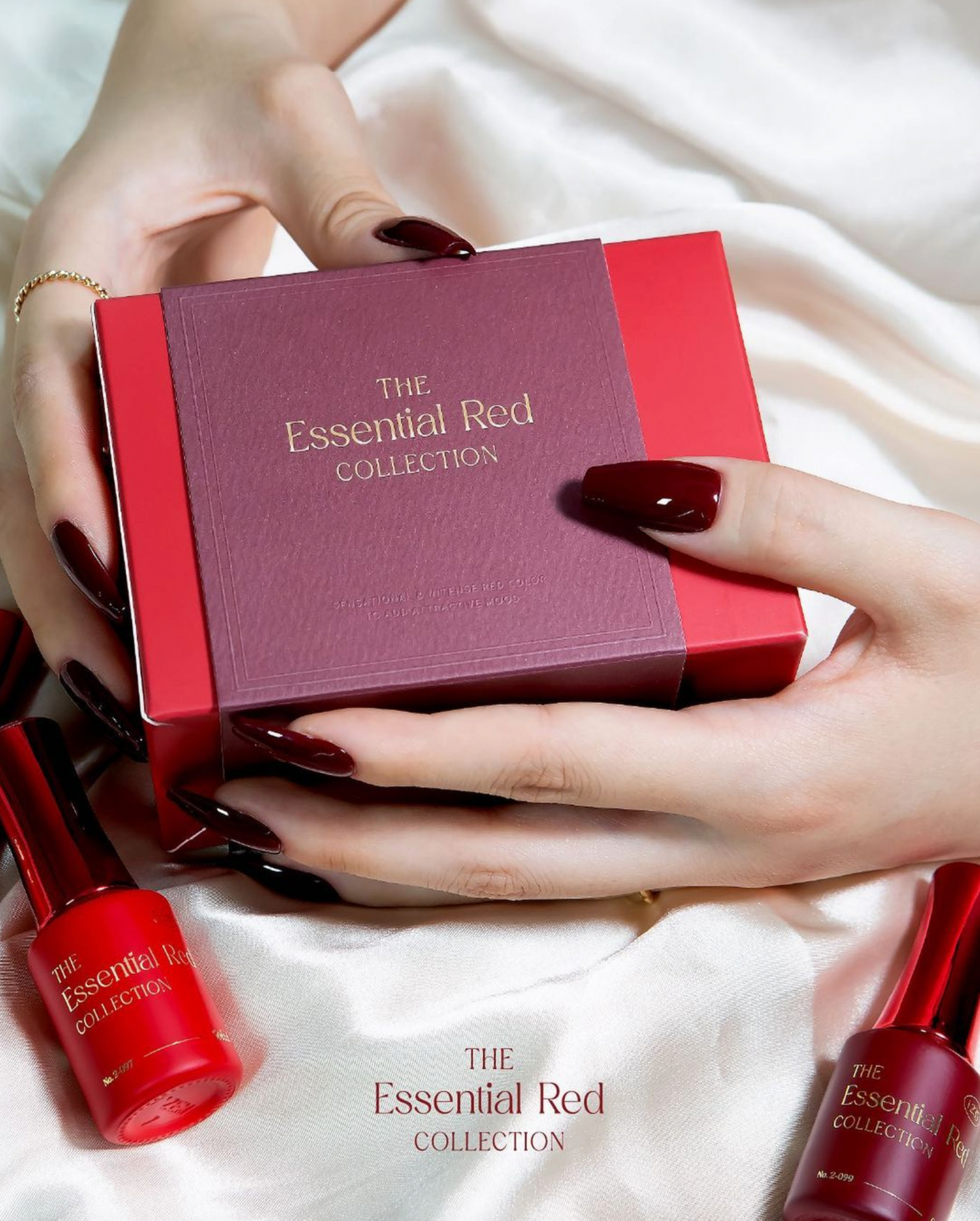 IZEMI Essential Red 8pc collection