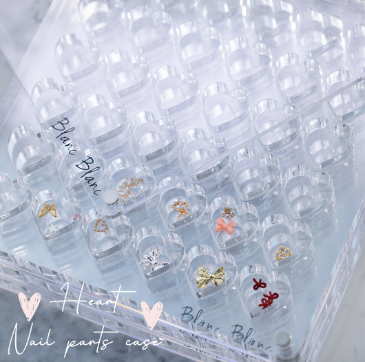 BLANC BLANC Heart nail charm case