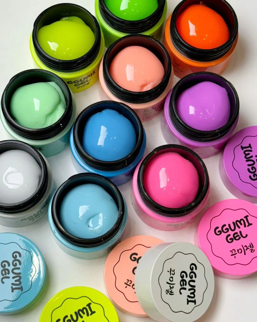 JEL and GEL Ggumi gel Neon/glow in the dark edition - 3D Embo gel 10 colours | HEMA FREE