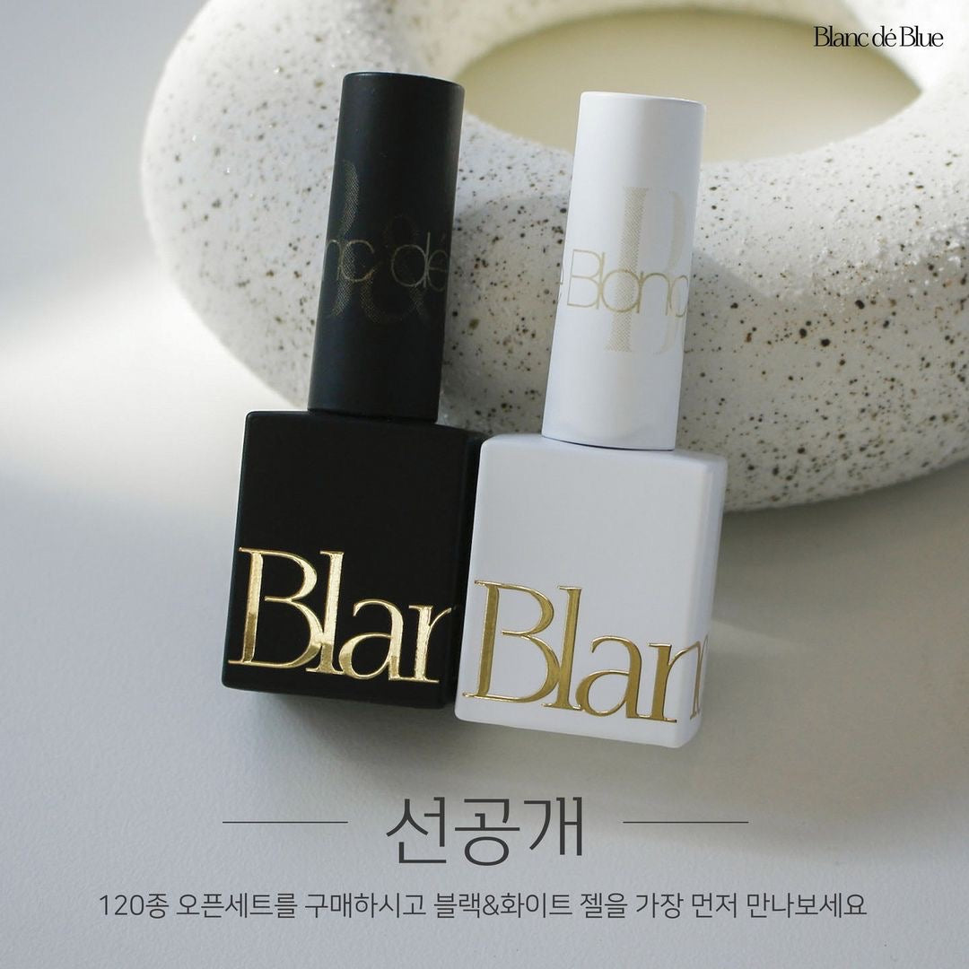 BLANC DE BLUE Pure Black & White