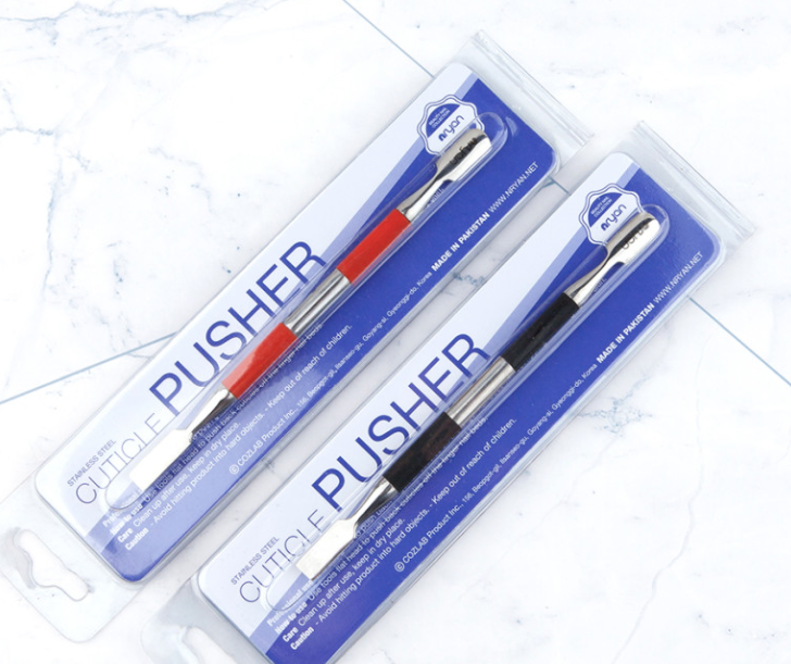 NRYAN Silicon grip cuticle pusher - BLACK