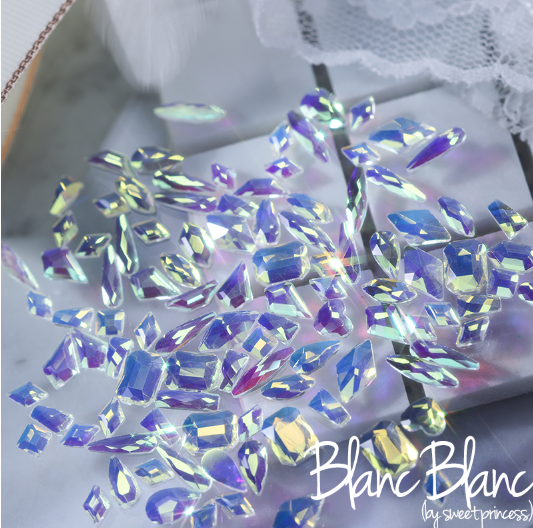 BLANC BLANC unfoiled Glass aurora charm variety set (90~100pc)