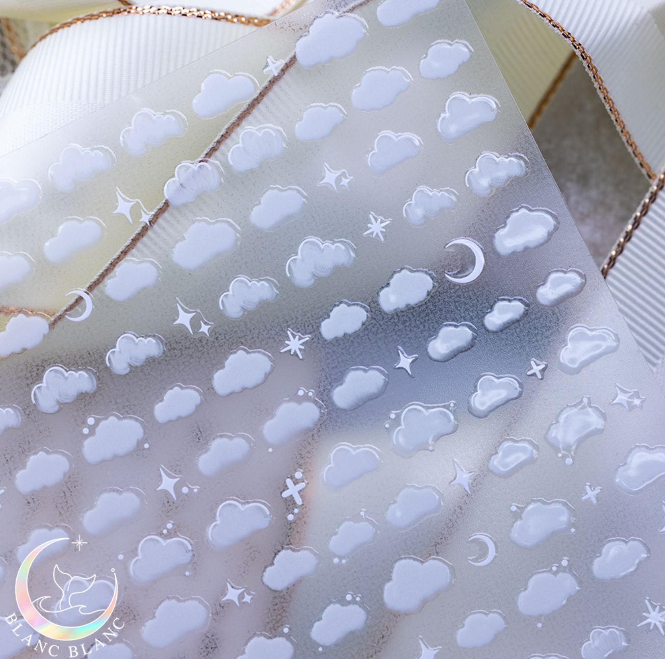 BLANC BLANC Floating cloud stickers