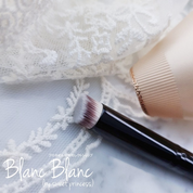 Blanc Blanc x nail diary air gradient/ombre brush