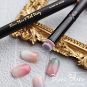 Blanc Blanc x nail diary air gradient/ombre brush