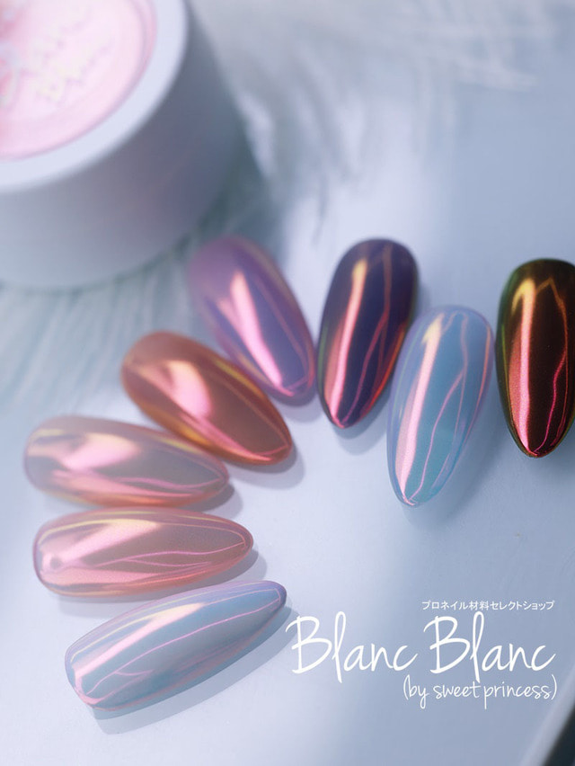 BLANC BLANC sweet peach dream chrome powder