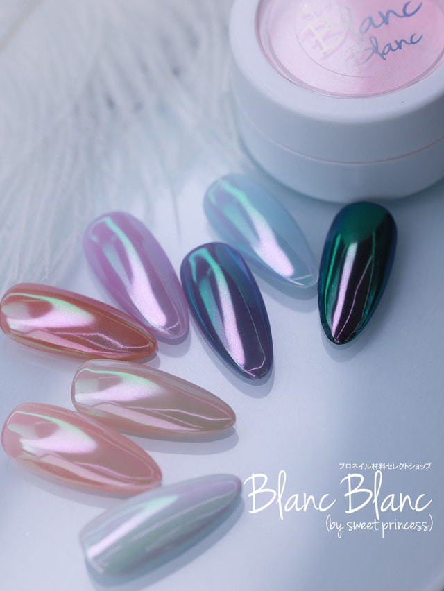 BLANC BLANC pure floral chrome powder W03