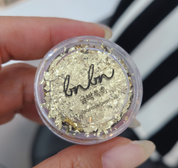 BONNIEBEE Metallic nail flakes - gold/silver