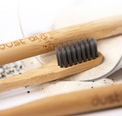 DIAMI Dust out brush