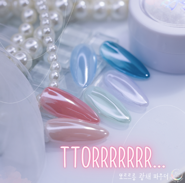 BLANC BLANC Ttorrr glossy chrome powder W43