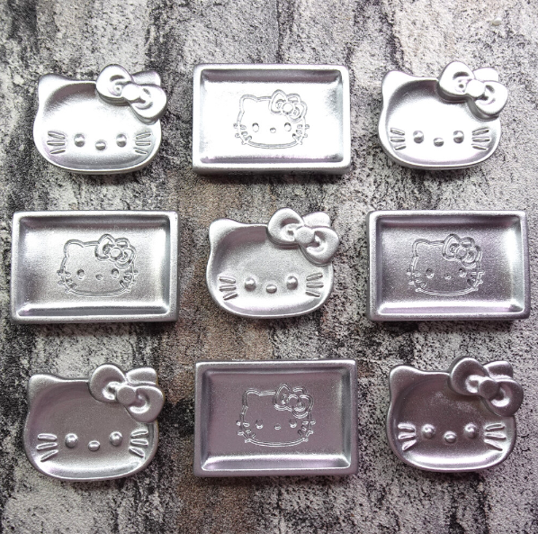 YOLOBITCH Silver Kitty charm tray - 2 types