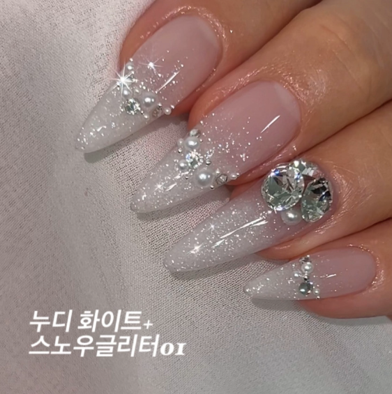 NAILBAYO - Doi SNOW glitter gel series - 4 colours