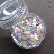 YOLOBITCH Petal shell glitter mix