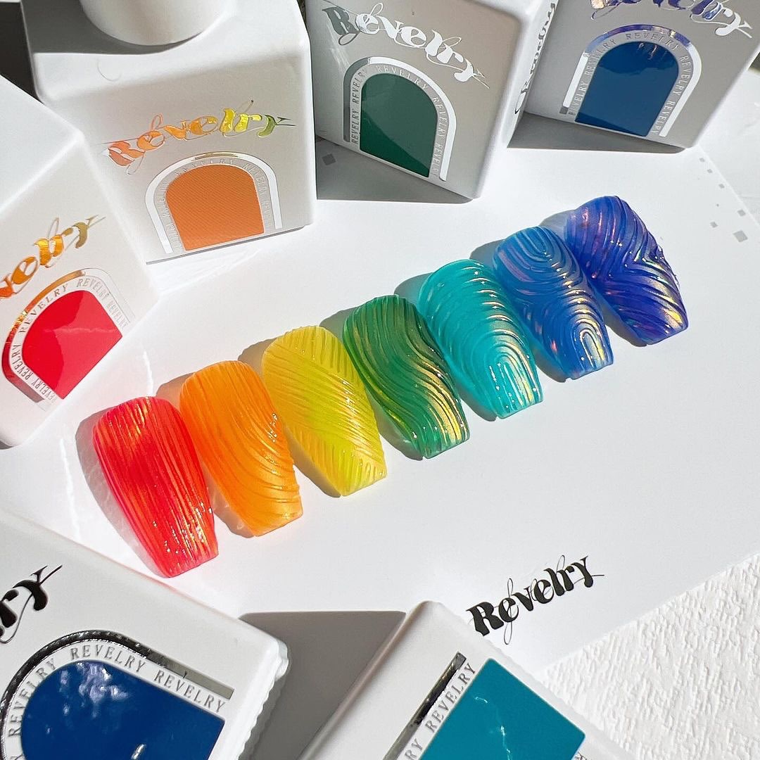 REVELRY Ice illusion 8pc collection