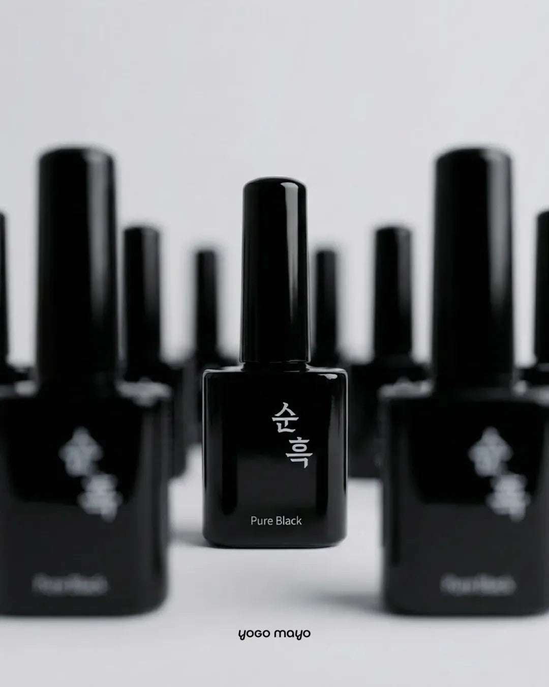 YOGO MAYO Pure black & Pure white