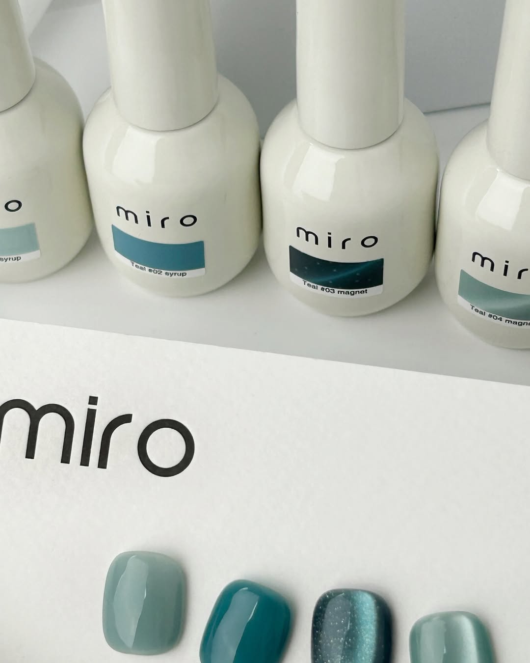 MIRO Teal - Magnetic + Syrup + Glitter