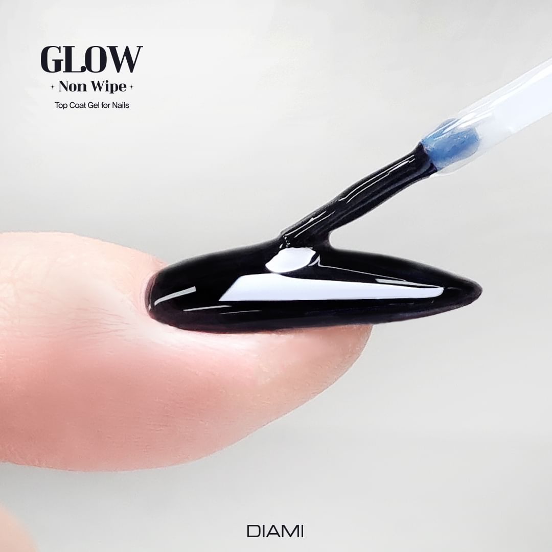 DIAMI Glow no wipe top gel - Perfect diamond shine