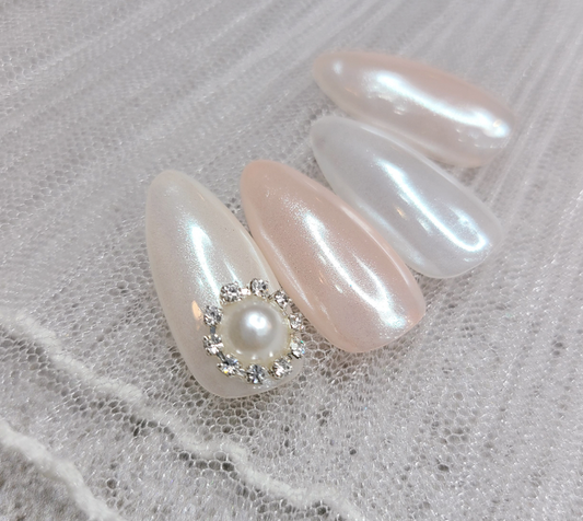 BONNIEBEE Pure white chrome - white pearl