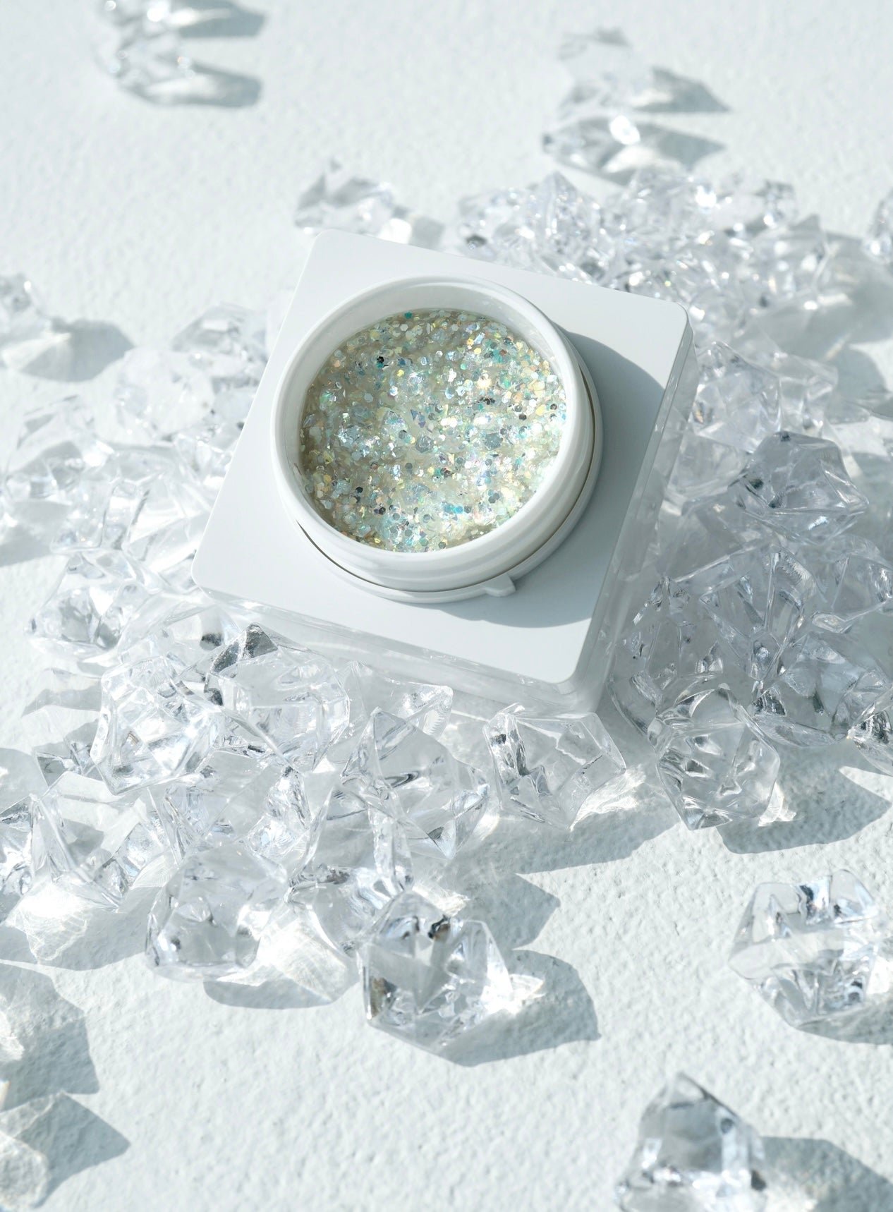 THINK OF NAIL shiny flashy gel 30ml - the ultimate glitter gel